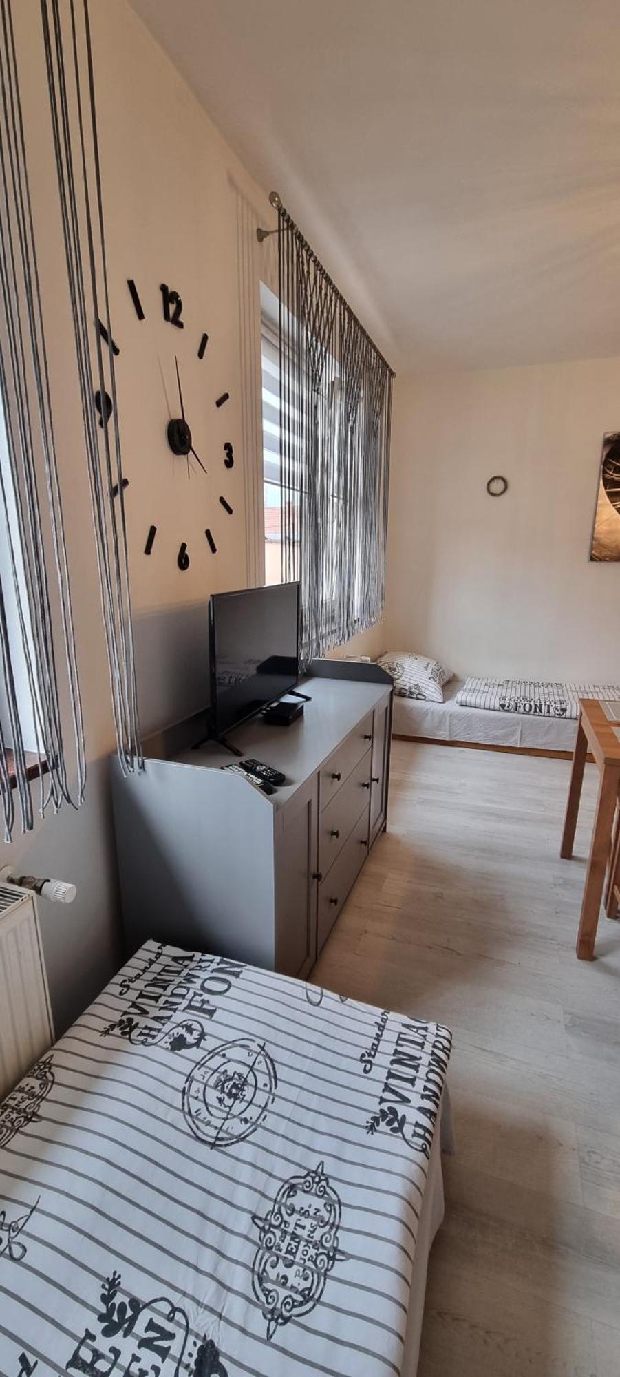 Noclegi Na Lacznej Świebodzice Exteriör bild